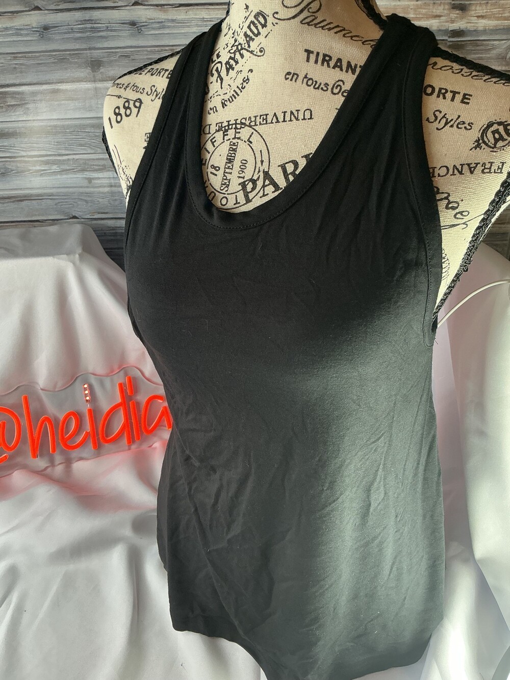 ★ Rosio Black Muscle Tank Top Small Deep Armhole Sleeveless Relaxed Fit
